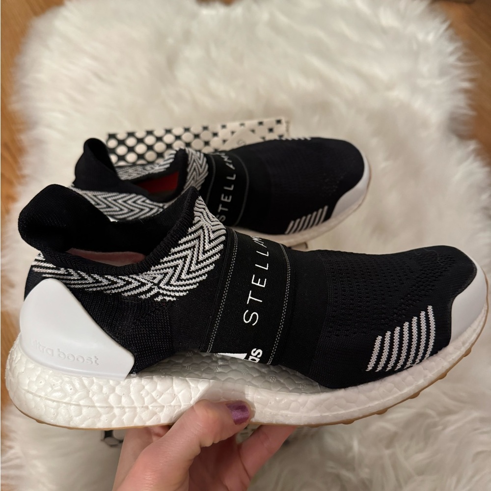 Adidas by Stella McCartney 3D Knit Sneakers Ultraboost X 7.5- can fit 8-8.5 NWB
